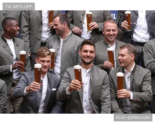 慕尼黑啤酒节成球员社交舞台，拜仁团队建设兼顾传统与纪律