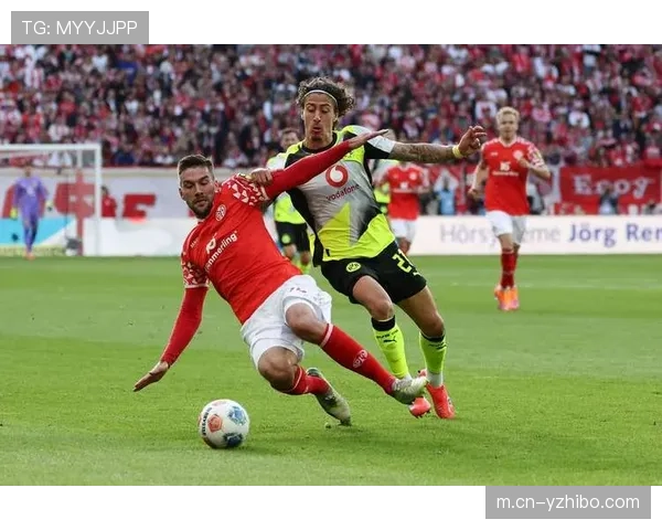 多特蒙德4-0完胜美因茨，吉拉西头球梅开二度